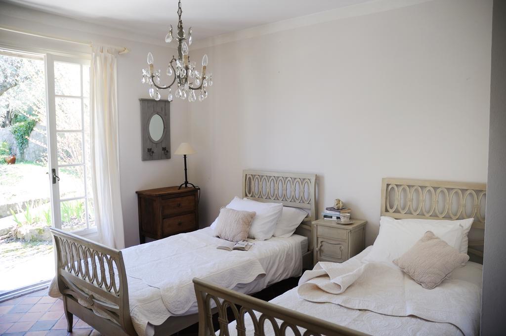 Le Rouret Maison Le Retour الغرفة الصورة